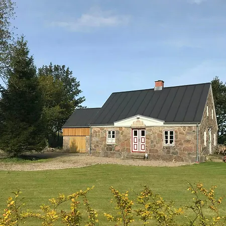 Historic House By Kongeaen And Freedom Bridge Vejen